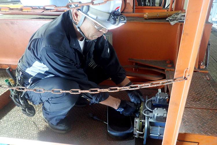 天井クレーン 定期自主検査（三共）