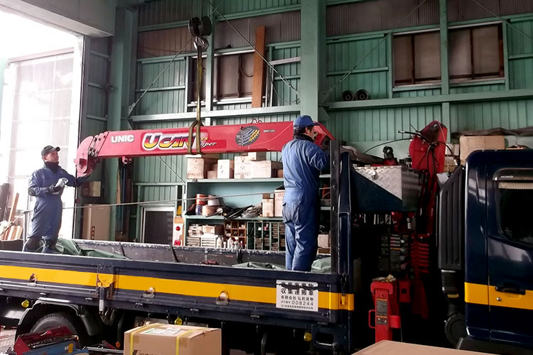 クレーン車の取付・点検・修理・販売