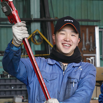 2017年入社 車輌課 佐藤 龍星