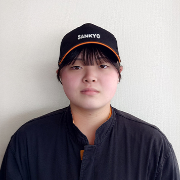 2024年入社 三上 莉菜